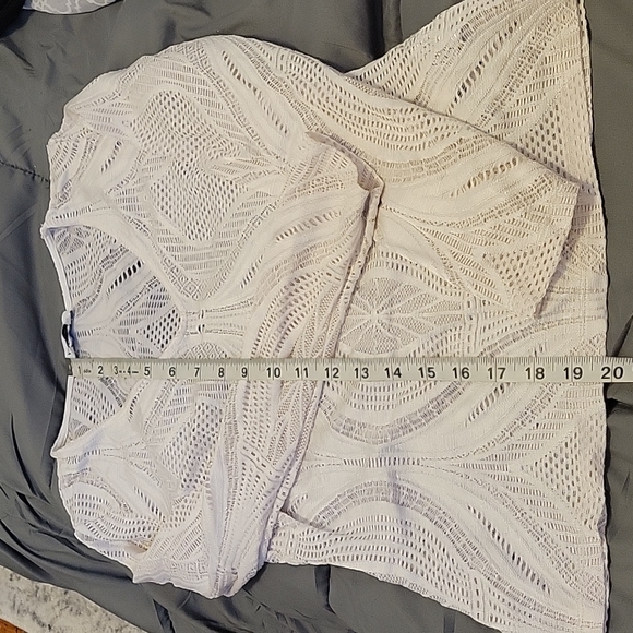 BEBE TOP - Picture 6 of 6